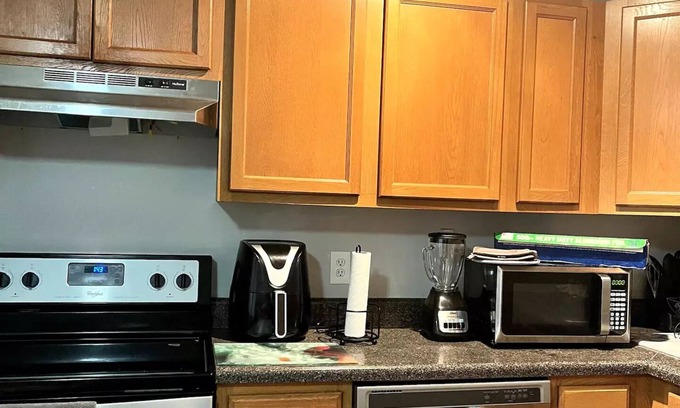 Huntcliff House | Cozy 3bdr, 2.5 bath Home in Columbia, SC