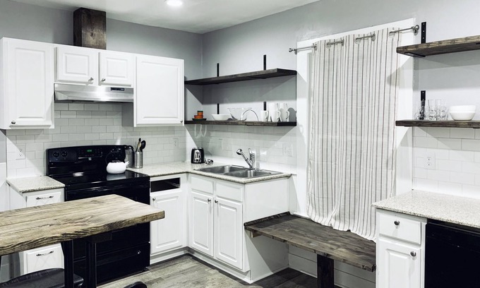 Spartanburg House | Cozy 3br 2bath house in downtown Spartanburg