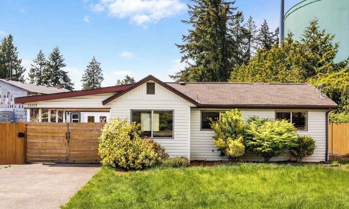 Mountlake Terrace House | Cozy 3BR Family Home w/AC & WiFi near I-5