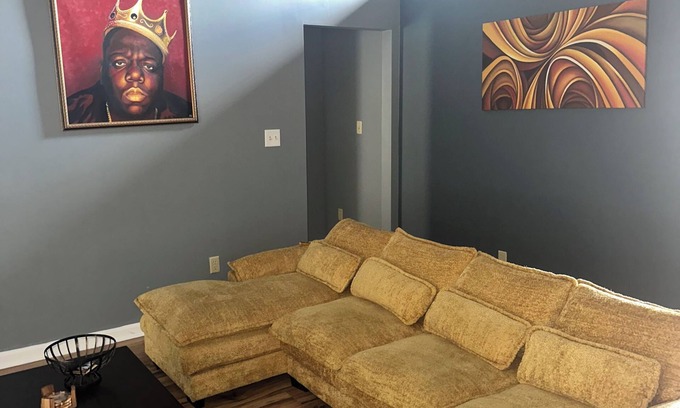 Cordova House | Cozy 3BR Suburban Oasis with huge backyard & theatre