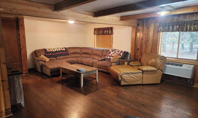 Naches Cabin | Cozy 4-bedroom cabin in enjoyable Naches nestled near Mt. Rainier National Park.