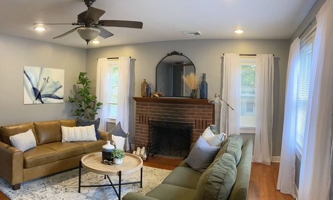 Newburgh House | Cozy 4 bedroom close to West Point military
