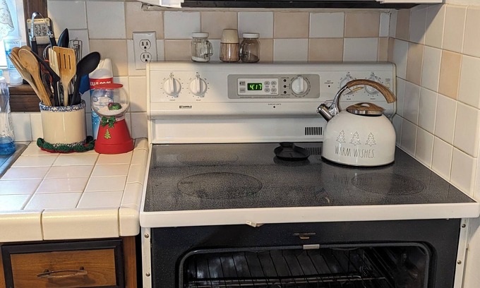 Westminster House | Cozy 4-bedroom home located on farm in Westminster with AC, Wi-Fi, pet friendly
