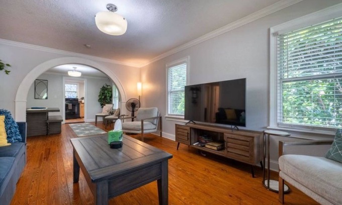 Winter Park House | Cozy 4-bedroom house with WiFi, AC in peaceful Winter Park