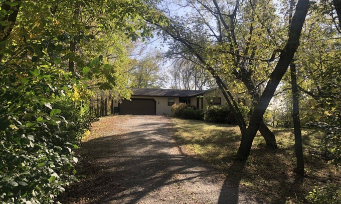 Buffalo House | Cozy 4-bedroom house in adorable Buffalo with AC, WiFi