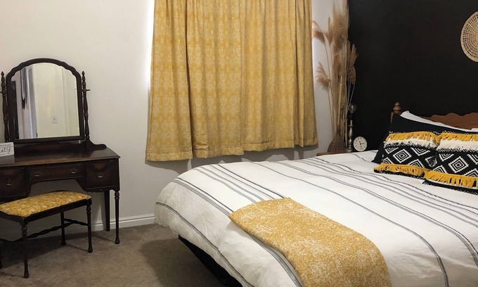 Pocatello House | Cozy 4-bedroom house in Pocatello that will fit your stay!