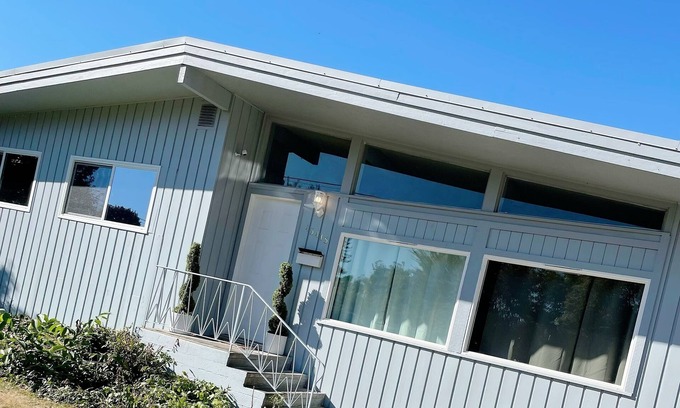 Chilliwack Proper Village West House | Cozy 4bedroom House