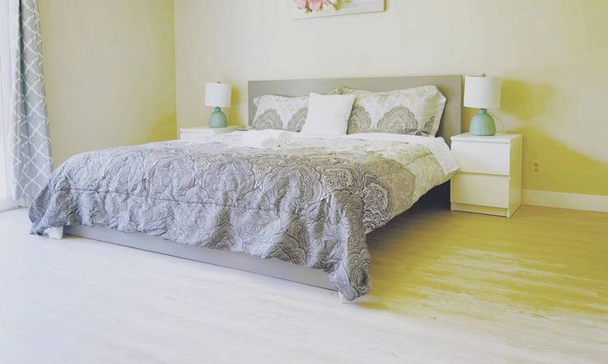 Union City House | COZY 4BR/2BA house Silicon W/D AC parking