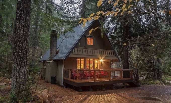 Packwood Cabin | Cozy A-Frame w/Hot Tub, Fire Pit, & Fireplace!