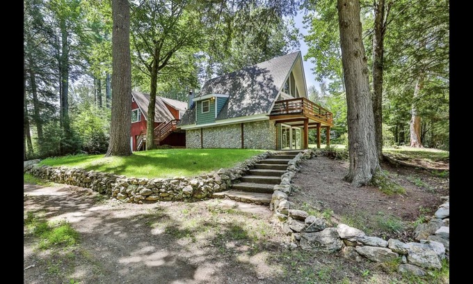 Locke Lake Colony House | Cozy A-frame. Walk to lake. Skiing, snowmobiling, ice fishing. Gunstock Mtn.