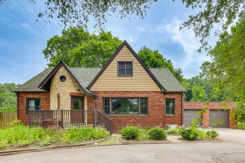 Chesterton House | Cozy Abode about 3 Mi to Indiana Dunes Natl Park