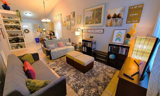 Northeast Raleigh House | Cozy and Bright Retreat Near Raleigh Hotspots