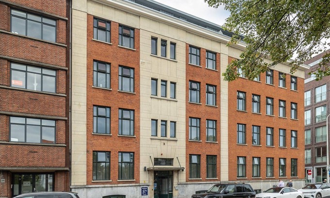 The Hague Center Apartment | Cozy and budget-friendly studio apartment.