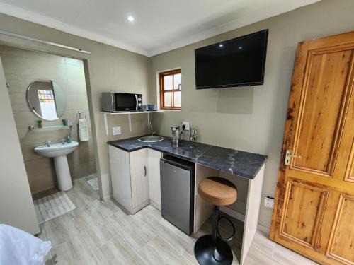 Harrismith Apartment | Cozy and Comfort