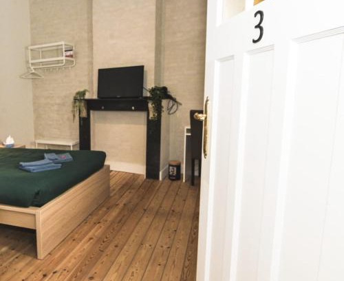 Onze-Lieve-Vrouw-ter-Sneeuw House | Cozy and confortable room near Brussels Central Station