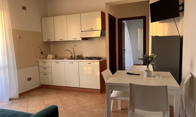 Fuscaldo Apartment | Cozy and modern apartment by the sea