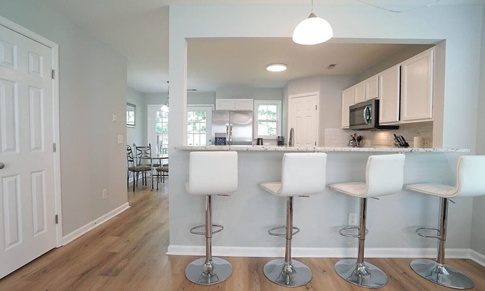 Durham House | Cozy and Quiet- Pet Friendly Whole House Rental