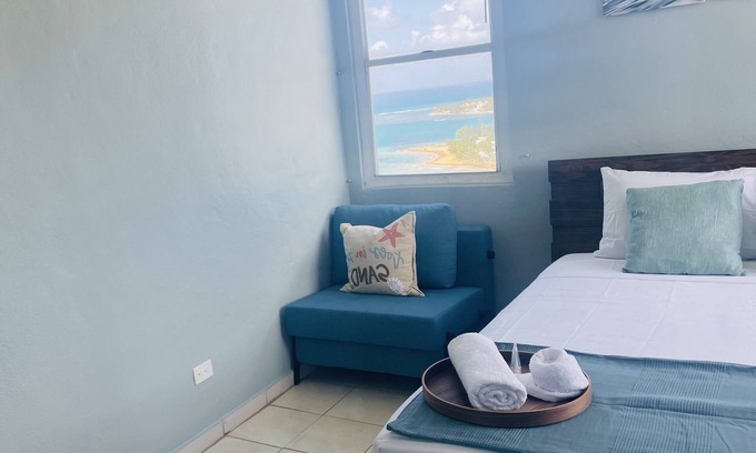 La Pared Apartment | Cozy and renovated 1 bed apt - Right next to beach