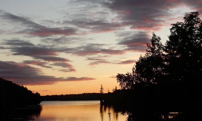 Whitestone Apartment | Cozy apartement Lorimer Lake