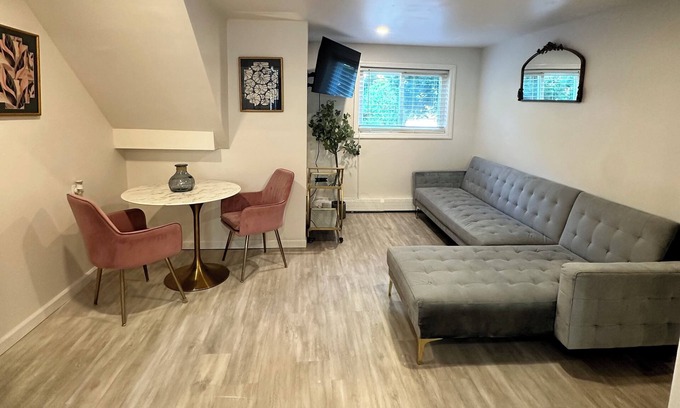 West Babylon Apartment | Cozy apartment