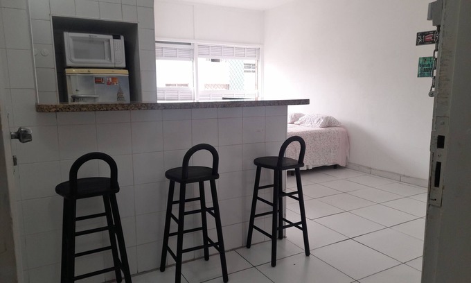 Gonzaga Apartment | Cozy apartment 1 block from the beach!