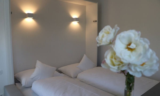 Schrattenberg Apartment | Cozy apartment (32 sqm) for up to 4 people with terrace