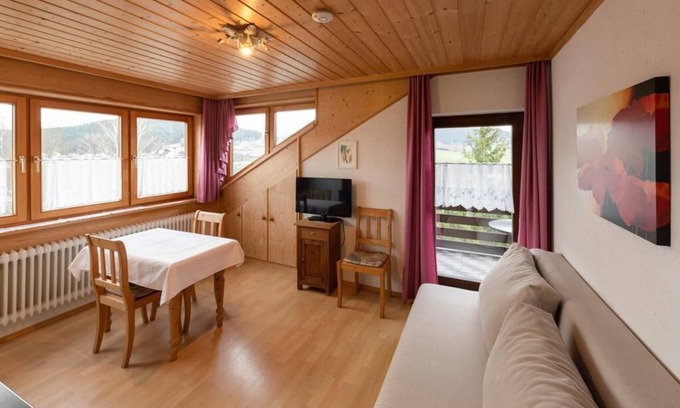 Ruhmannsfelden Apartment | Cozy apartment (40sqm) with balcony and free WiFi