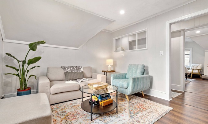 Haverhill Apartment | Cozy Apartment Close to Downtown