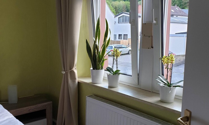 Kirrberg Apartment | cozy apartment in Homburg-Kirrberg with a small terrace