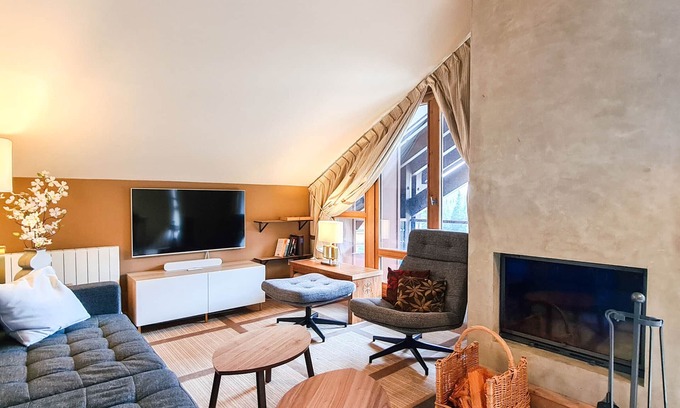 Flaine Apartment | Cozy Apartment · Direct Slope Access · Pool · Spa · Unlimited Free WIFI
