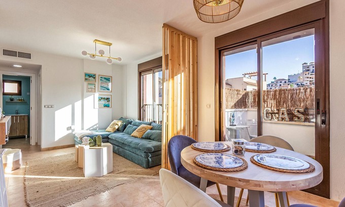 Los Geraeos Apartment | Cozy apartment in águilas with WiFi