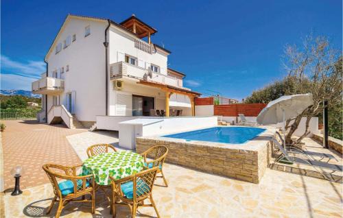 Barbat na Rabu Apartment | Cozy Apartment In Barbat With Wifi