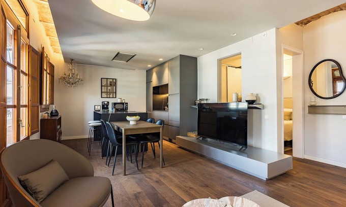 El Guinardo Apartment | Cozy apartment in Barcelona.
