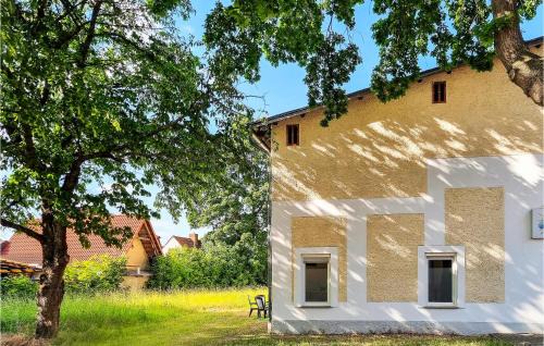 Ditfurt Apartment | Cozy Apartment In Ditfurt With Wifi