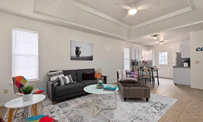 Edinburg Apartment | Cozy Apartment in Edinburg, TX!