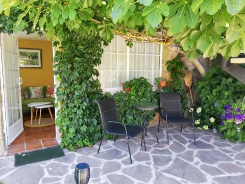Altavista Apartment | Cozy apartment in Collado Villalba 100 m² with open garden