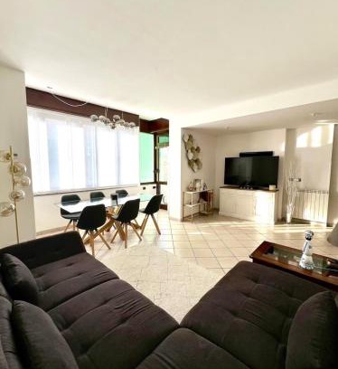 Precotto Apartment | Cozy Apartment in Milan