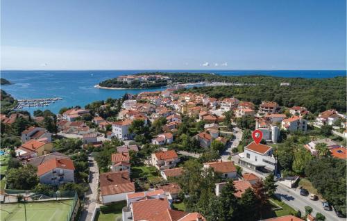 Pjescana Uvala Apartment | Cozy Apartment In Pjescana Uvala