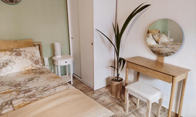 Paiania Apartment | Cozy apartment in Peania (near Airport)