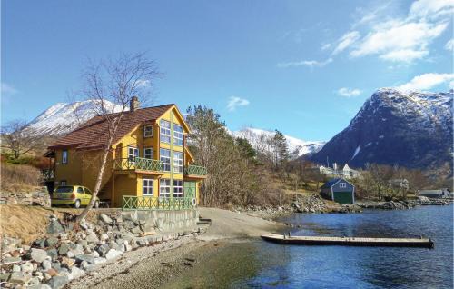 Rosendal Apartment | Cozy Apartment In Rosendal