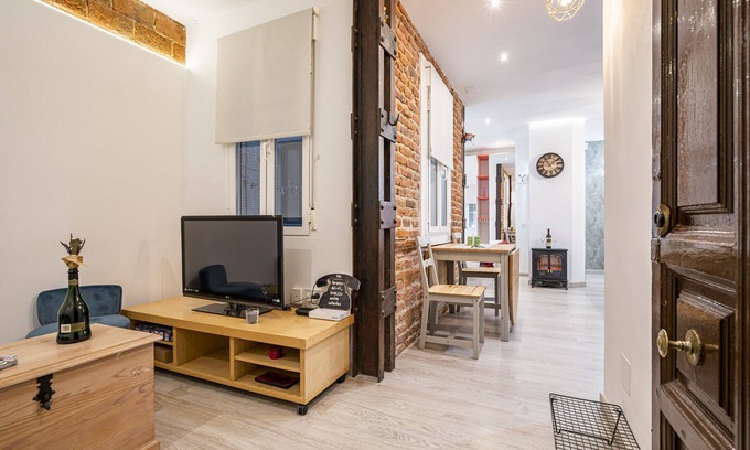 Lista Apartment | COZY APARTMENT IN THE SALAMANCA NEIGHBORHOOD JOG48