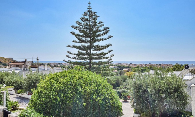 Tortora Marina Apartment | Cozy apartment in Tortora with WiFi