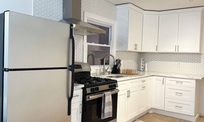 North Bergen Apartment | Cozy Apartment in North Bergen Close to NYC With FREE PARKING
