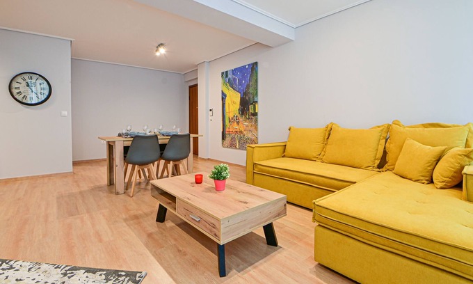 Piraeus Apartment | Cozy apartment located on the Piraeus Port area (Sp A1)