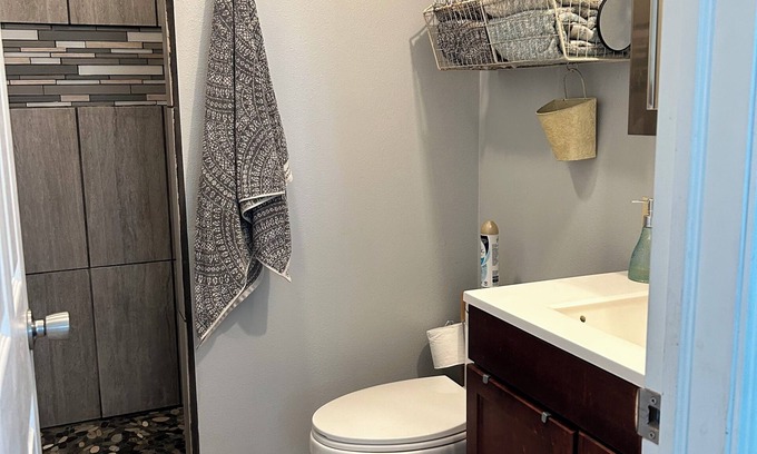 Prairie City Apartment | Cozy apartment near downtown Prairie City.