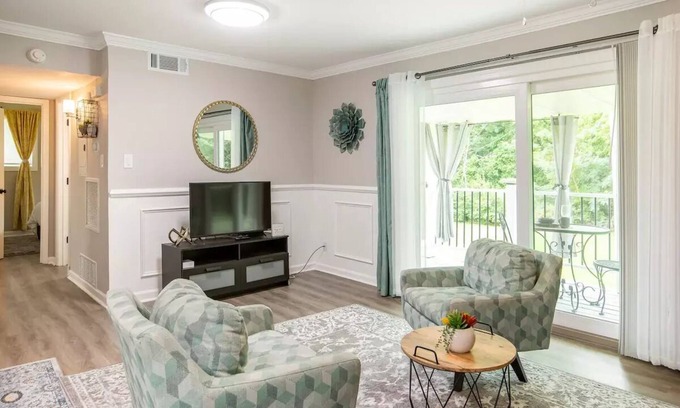 College Park Apartment | Cozy Apartment near Atlanta Airport