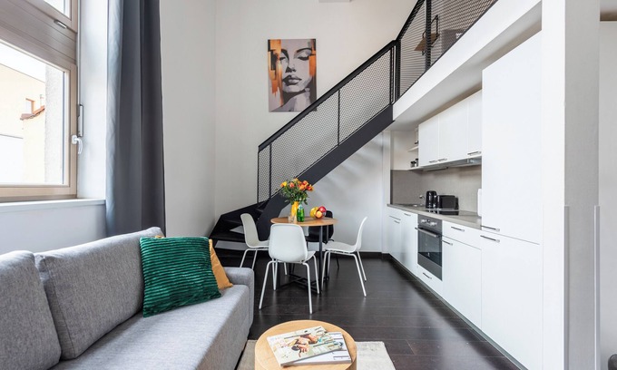 Karlin Apartment | Cozy apartment near Karlín Square