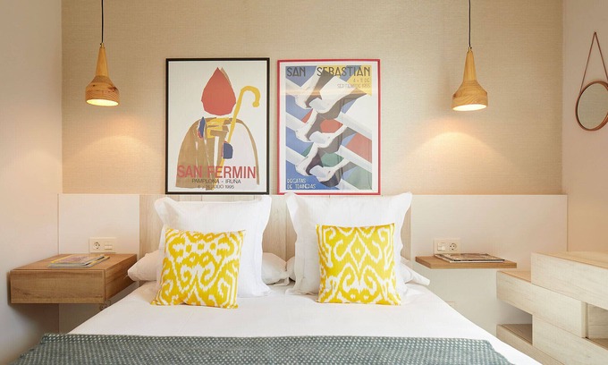 Zarautz Apartment | Cozy apartment near the beach. Swimming pool