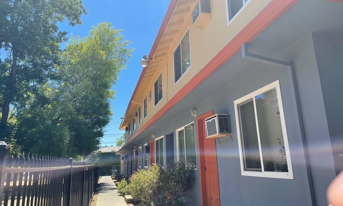 Central Sacramento Apartment | Cozy Apartment Near Downtown!