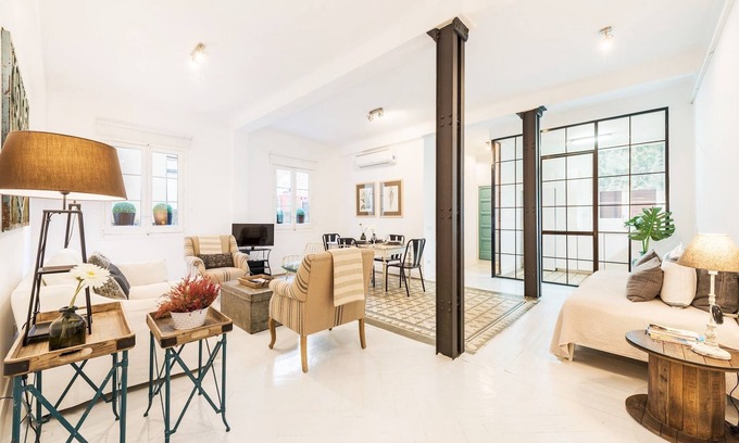 Castellana Apartment | Cozy Apartment next to La Castellana. Velazquez II